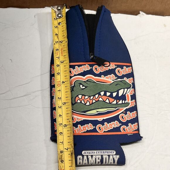 Florida Gators NCAA Game Day Koozie Coozie Bottle Zip Sleeve Cooler Jenkins Pic - Picture 3 of 11